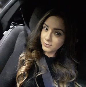 Meet your Posher, Ivonne